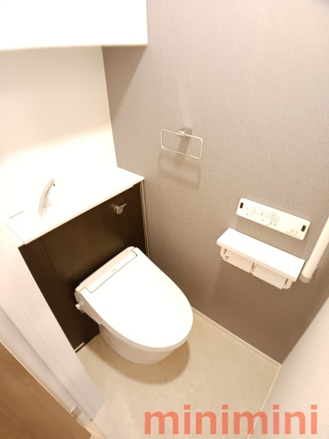 阪急京都線 高槻市駅 徒歩23分 3階建 築1年のトイレ写真
