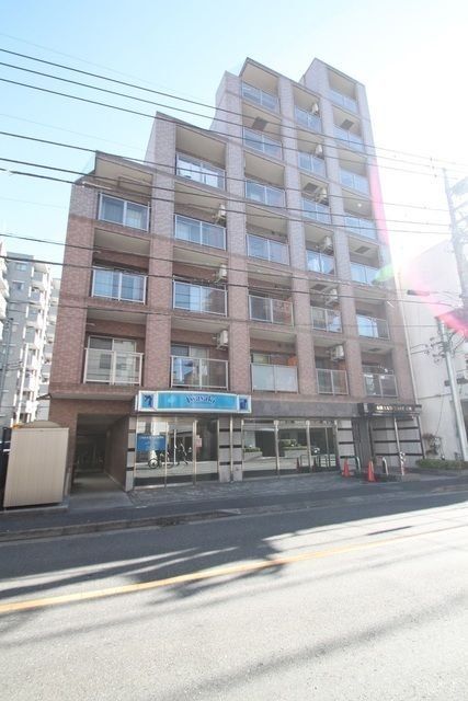建物外観　☆駅徒歩６分☆