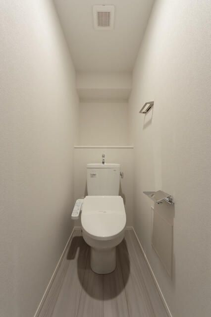 トイレ　シンプルで使いやすいトイレです