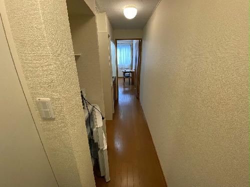 玄関　設備・使用は号室により異なる為、現況を優先致します。