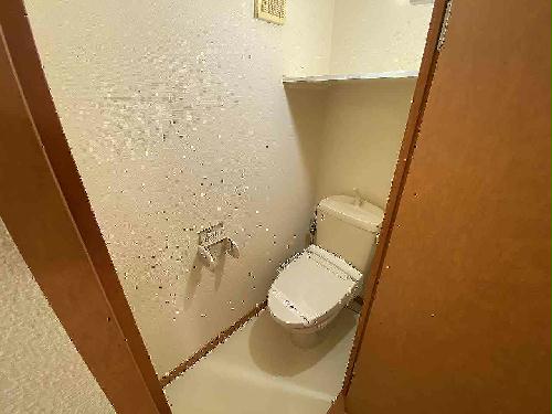 トイレ　設備・使用は号室により異なる為、現況を優先致します。