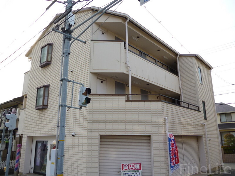 神戸市須磨区多井畑東町のマンションの建物外観