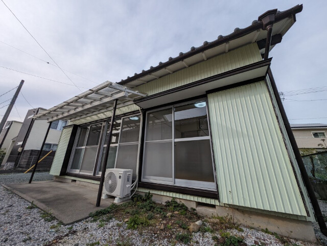 静岡県浜松市中央区楊子町（一戸建）の賃貸物件の外観