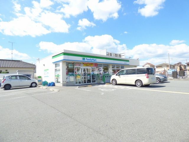 【加古川市別府町石町のマンションのコンビニ】