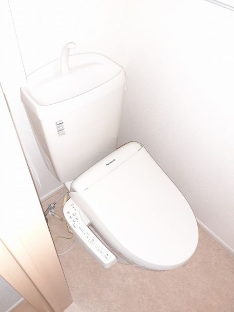【君津市大和田のアパートのトイレ】