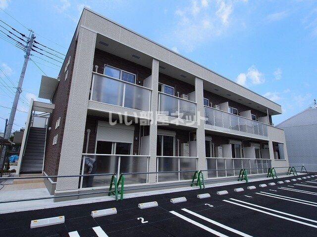 北九州市若松区浜町のアパートの建物外観