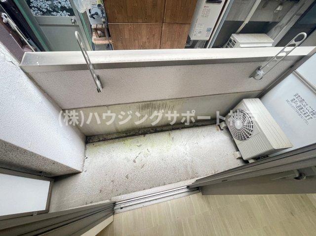 【神戸市垂水区城が山のマンションのバルコニー】