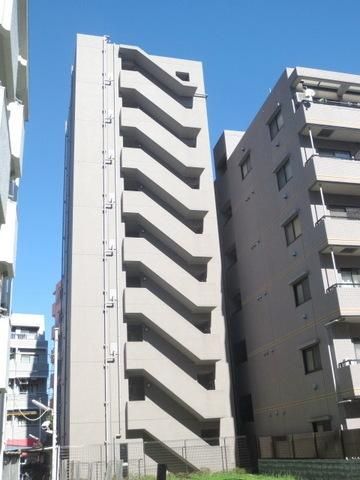 【府中市府中町のマンションの建物外観】