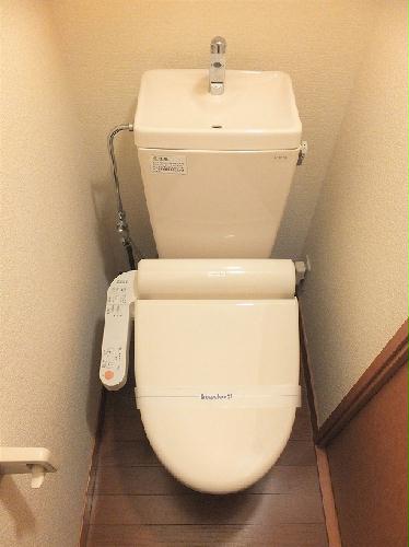 トイレ　温水洗浄便座