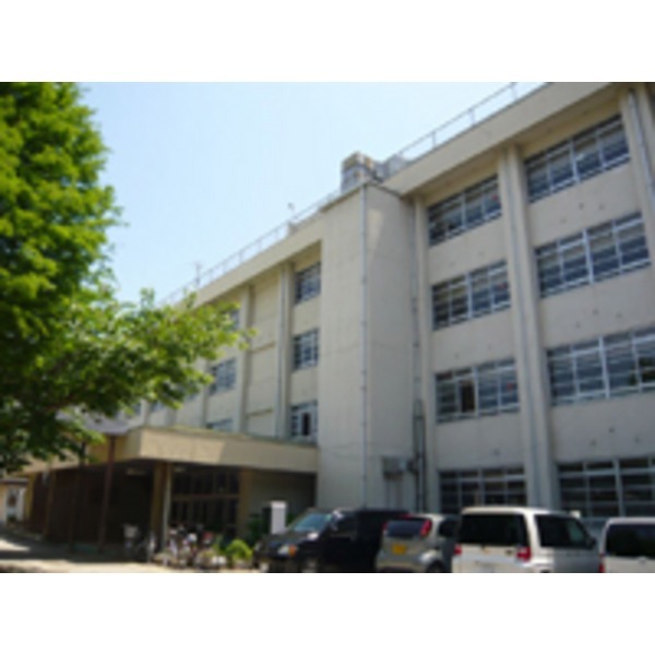 中学校　尼崎市立塚口中学校（中学校）まで1182m