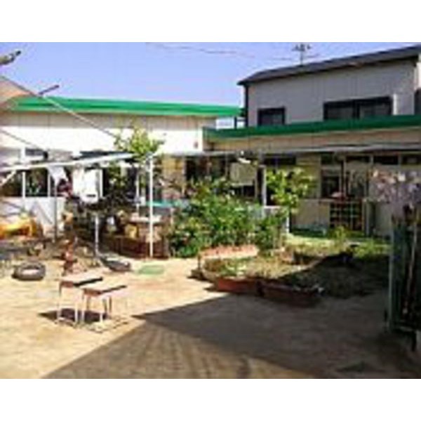 幼稚園・保育園　尼崎市立富松保育所（幼稚園・保育園）まで172m