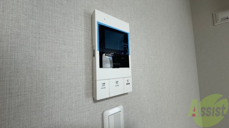 セキュリティ　インターホンは通話ができるので急な訪問があっても安心です。