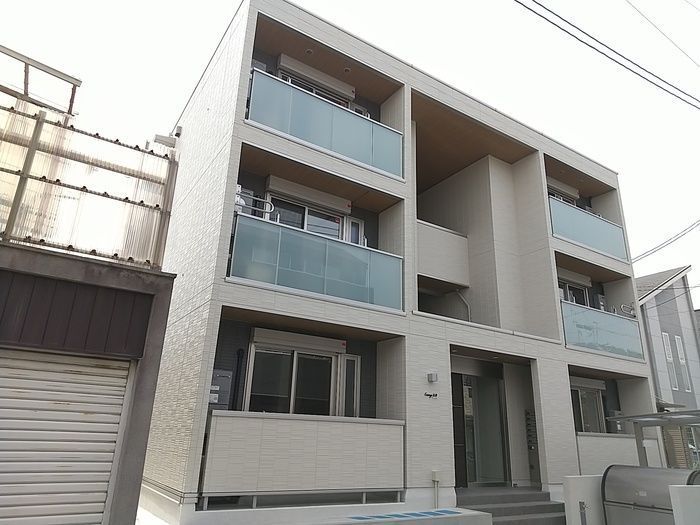 豊中市玉井町のアパートの建物外観