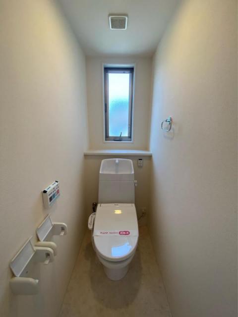 ソレイユ元山町I・IIのトイレ写真
