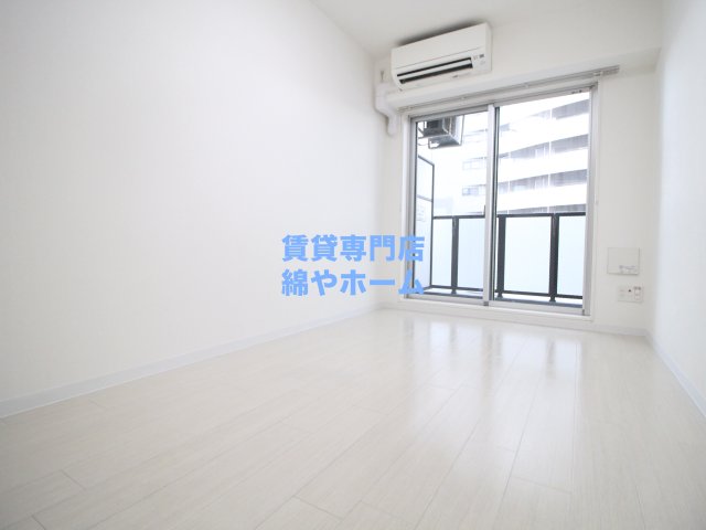 居室・リビング　居間です