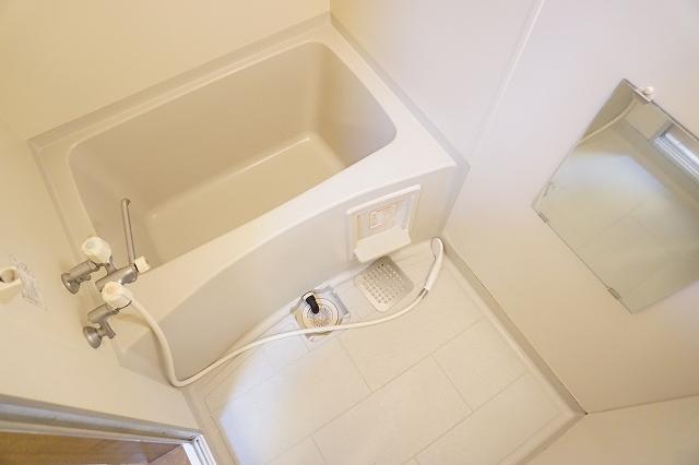 バス・シャワールーム　浴室