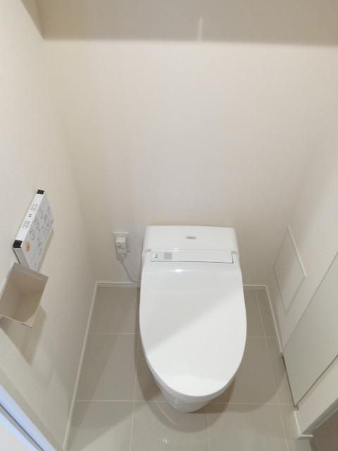 トイレ　※別号室参考写真