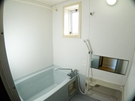 バス・シャワールーム　※他号室の写真です