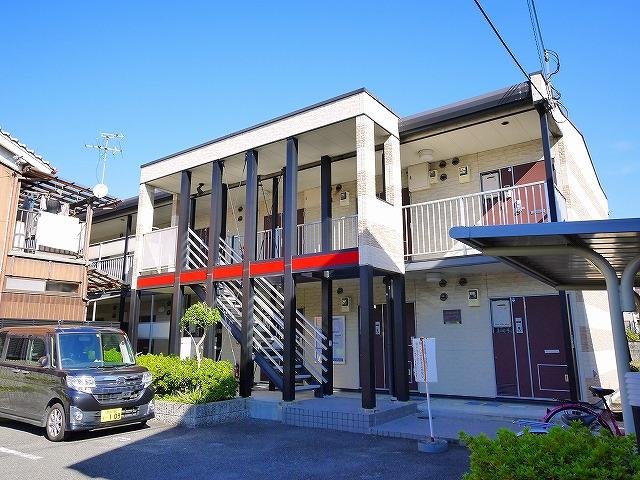 建物外観　外観は落ち着いています