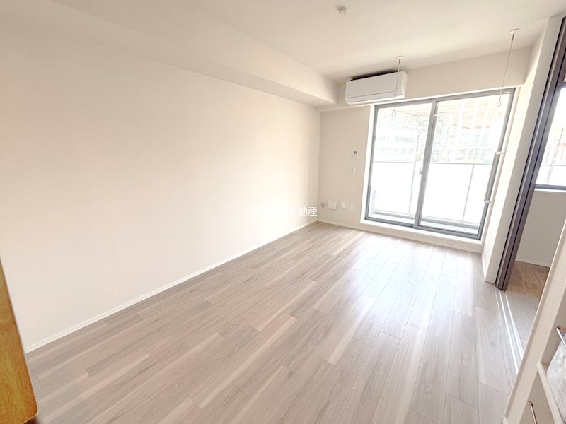 居室・リビング　広い居住スペースでゆとりを持った間取りで健康長寿に配慮した設