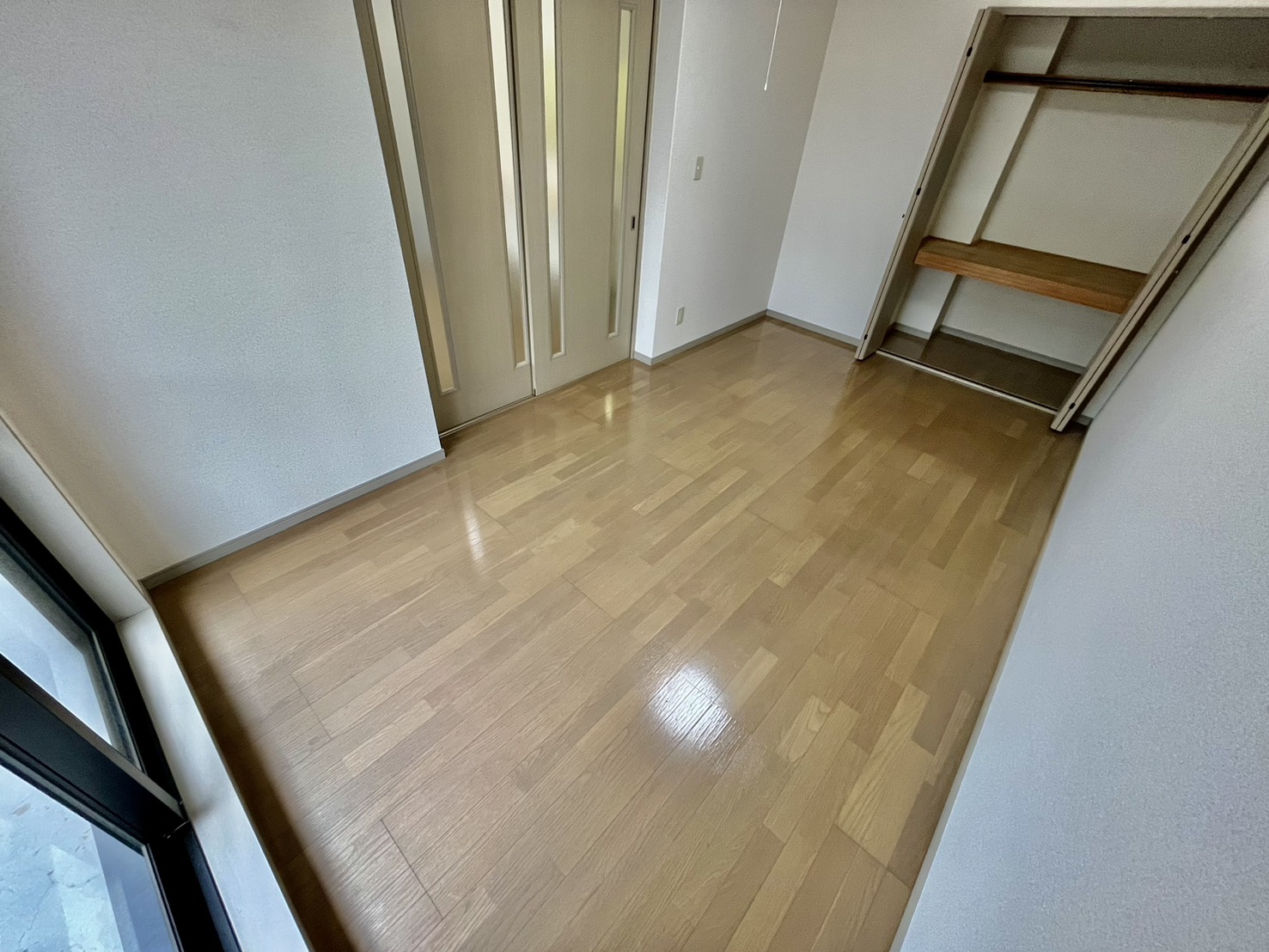 その他　洋室８帖