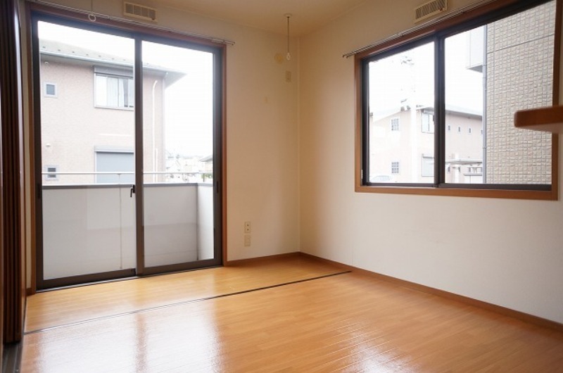 居室・リビング　図面と現状に相違がある場合には現状を優先