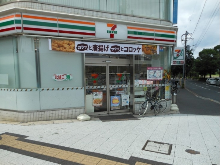 コンビニ　セブンイレブン広島相生橋店（コンビニ）まで298m