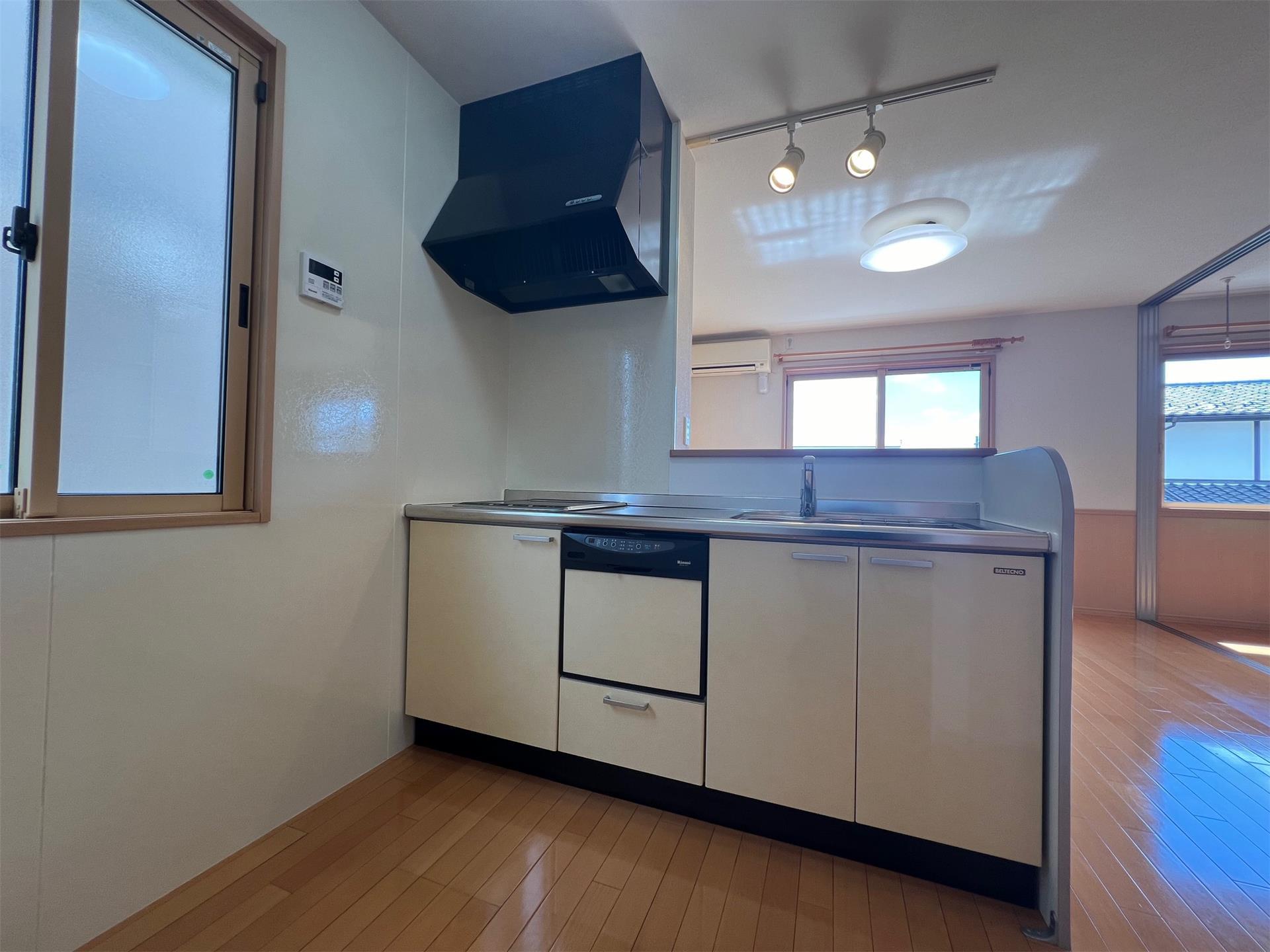 その他共有部分　同タイプ室内（反転タイプ）