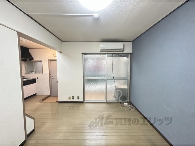 居室・リビング　リビング