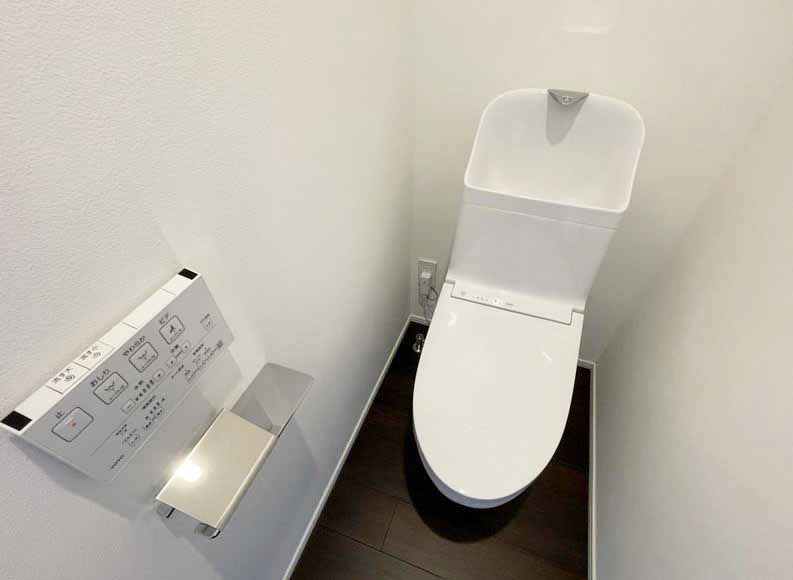 トイレ　★温水洗浄便座★
