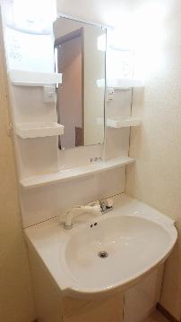 洗面設備　洗髪洗面化粧台