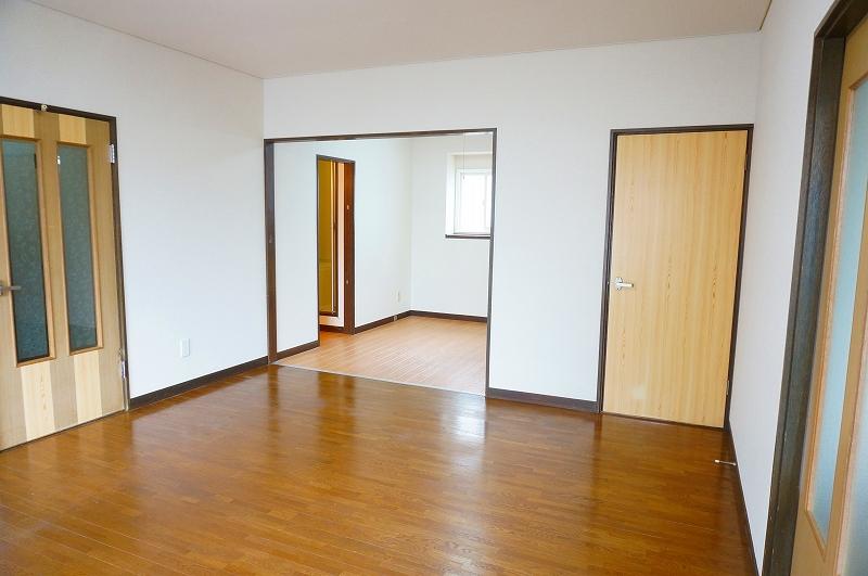 居室・リビング　リビング２