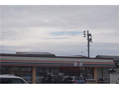 コンビニ　セブンイレブン上越大豆１丁目店（コンビニ）まで350m