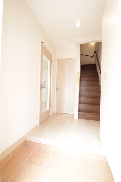 玄関　広々玄関です