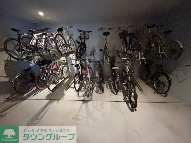 その他共有部分　駐車場