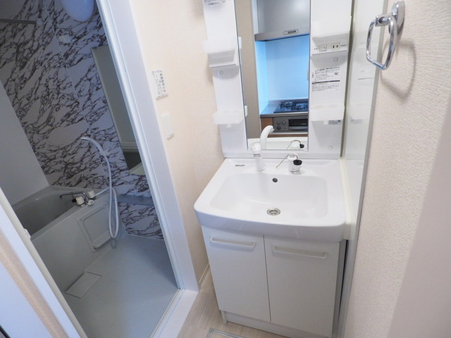 洗面設備　洗面化粧台