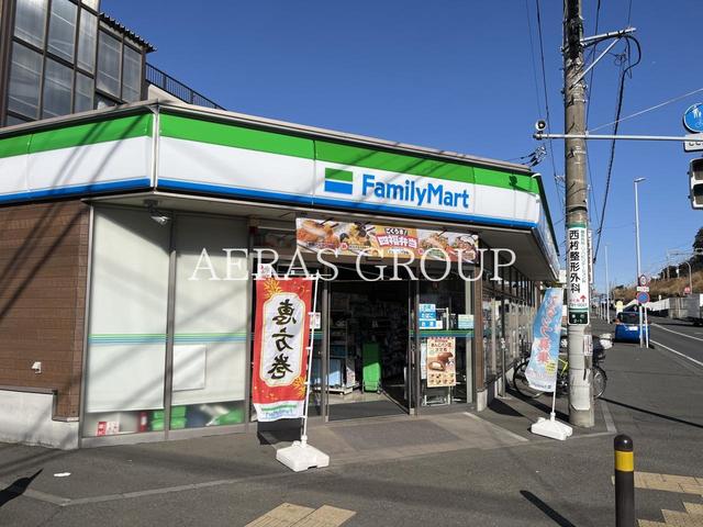 コンビニ　ファミリーマート 藤沢善行店（コンビニ）まで221m