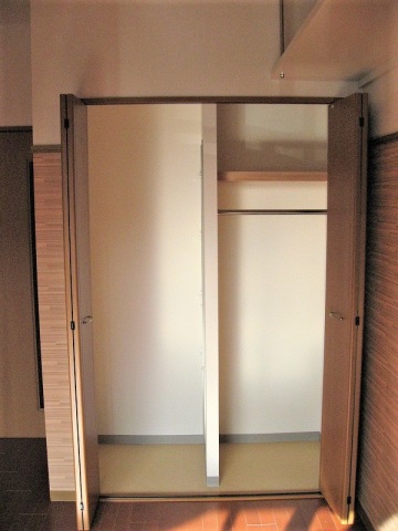収納　クローゼット