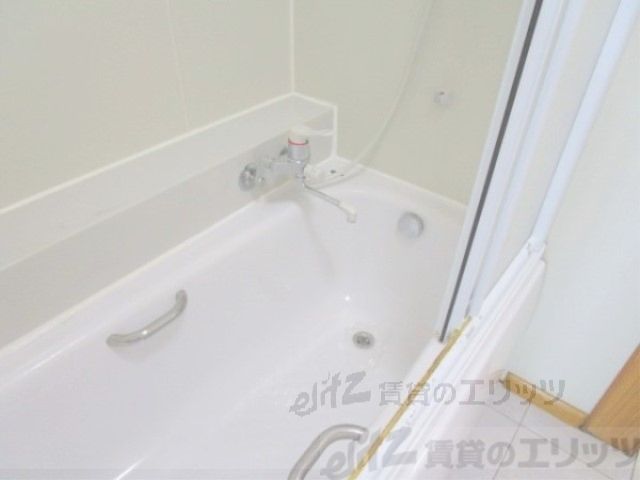 バス・シャワールーム　風呂