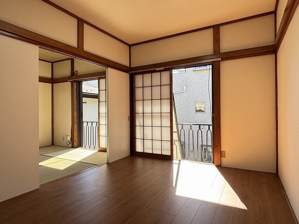 居室・リビング　南西向き・前面棟の影響なく陽当り良好です。