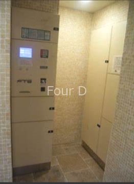 ロビー　ご内見予約受付中、お気軽にお問い合わせください。