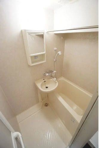 バス・シャワールーム　ご内見予約受付中、お気軽にお問い合わせください。