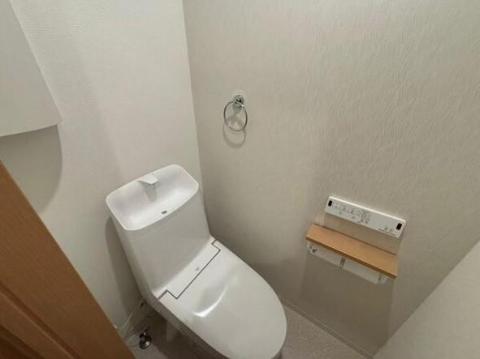 トイレ　トイレ