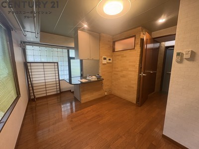 居室・リビング　2面採光のワンルーム♪