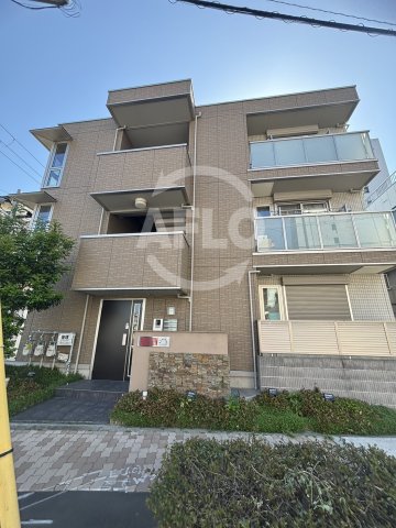 建物外観　RED SUN　外観