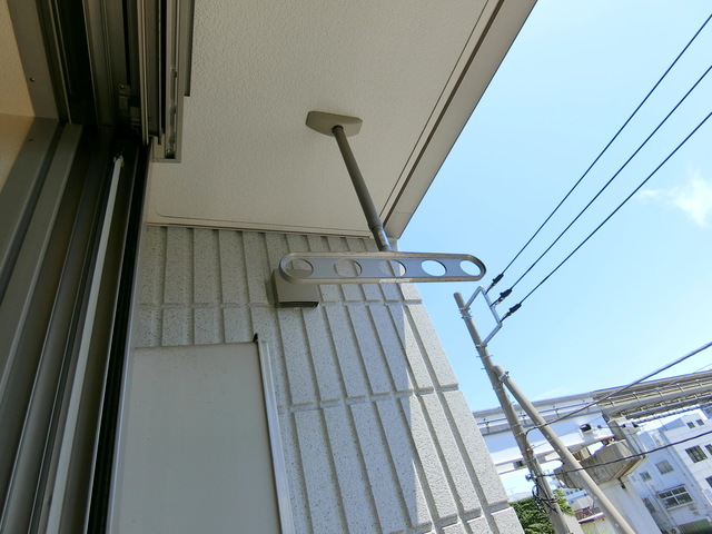 バルコニー　★バルコニーには物干あります★