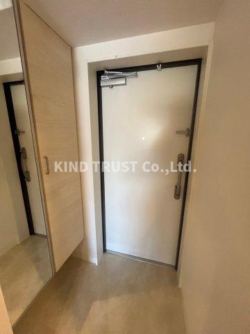 玄関　明るい玄関です