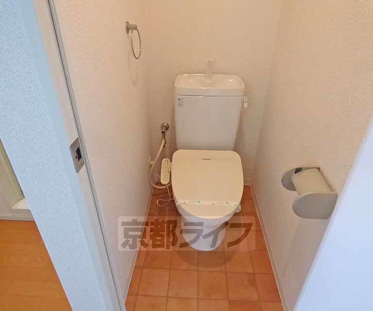 トイレ　セパレートタイプです