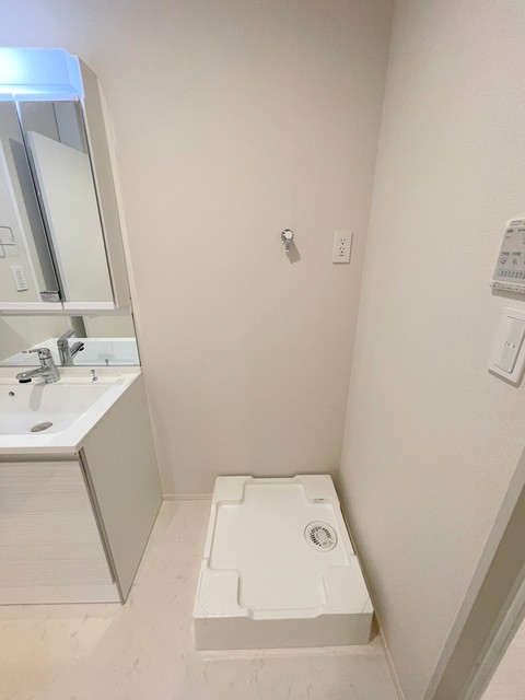 居室・リビング　★室内洗濯機置き場★