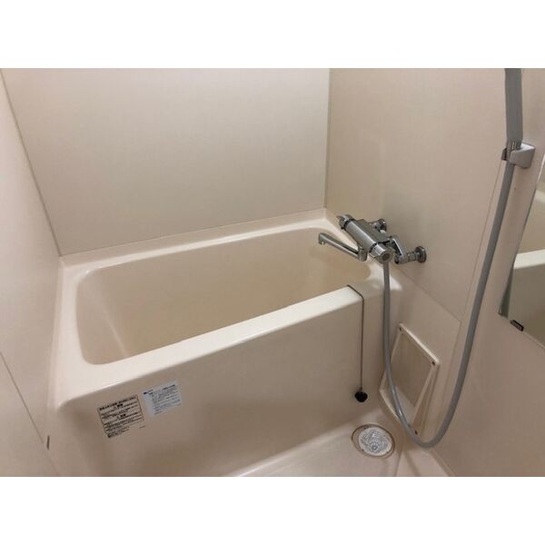 バス・シャワールーム　浴室